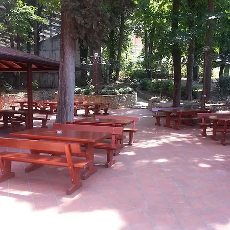 Hostel Europa *