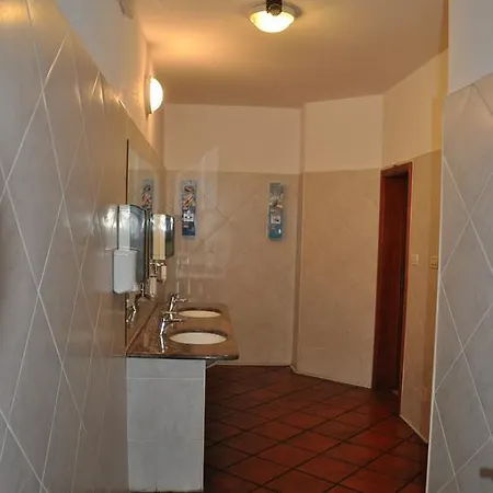 Hostel Europa *